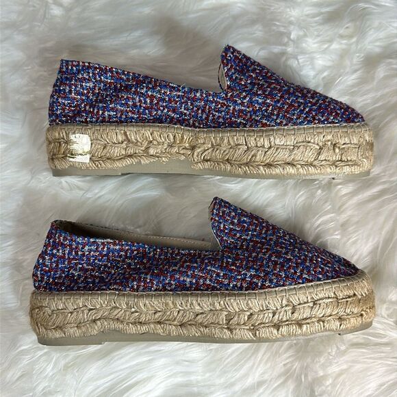 BNIB colorful slippers - Picture 4 of 7